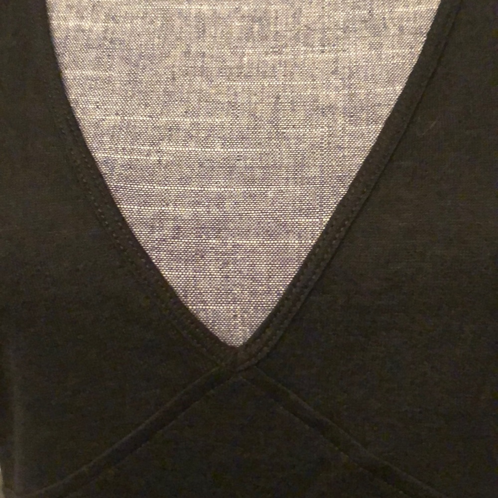 V neck top - Picture 5 of 5